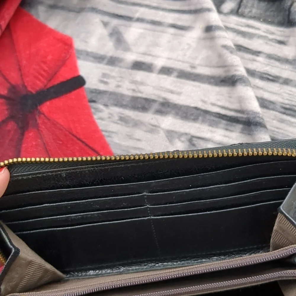 Antonio Melani leather wallet